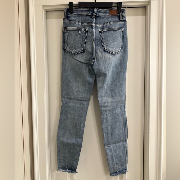 Judy Blue Skinny Fit Distressed Jeans - Picture 3 of 6